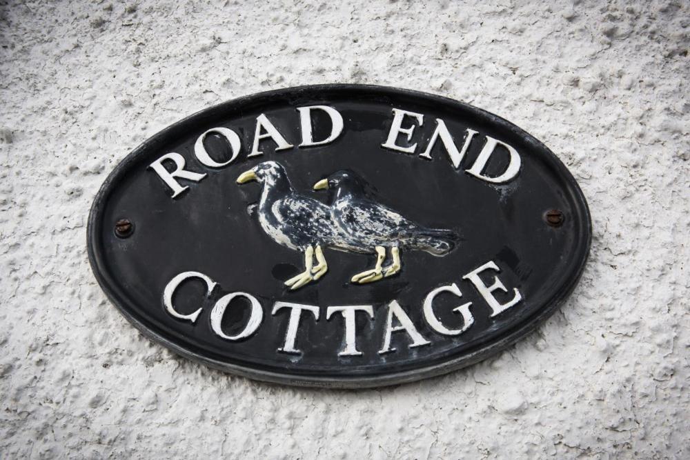 Road End Cottage Port of Ness Exterior photo